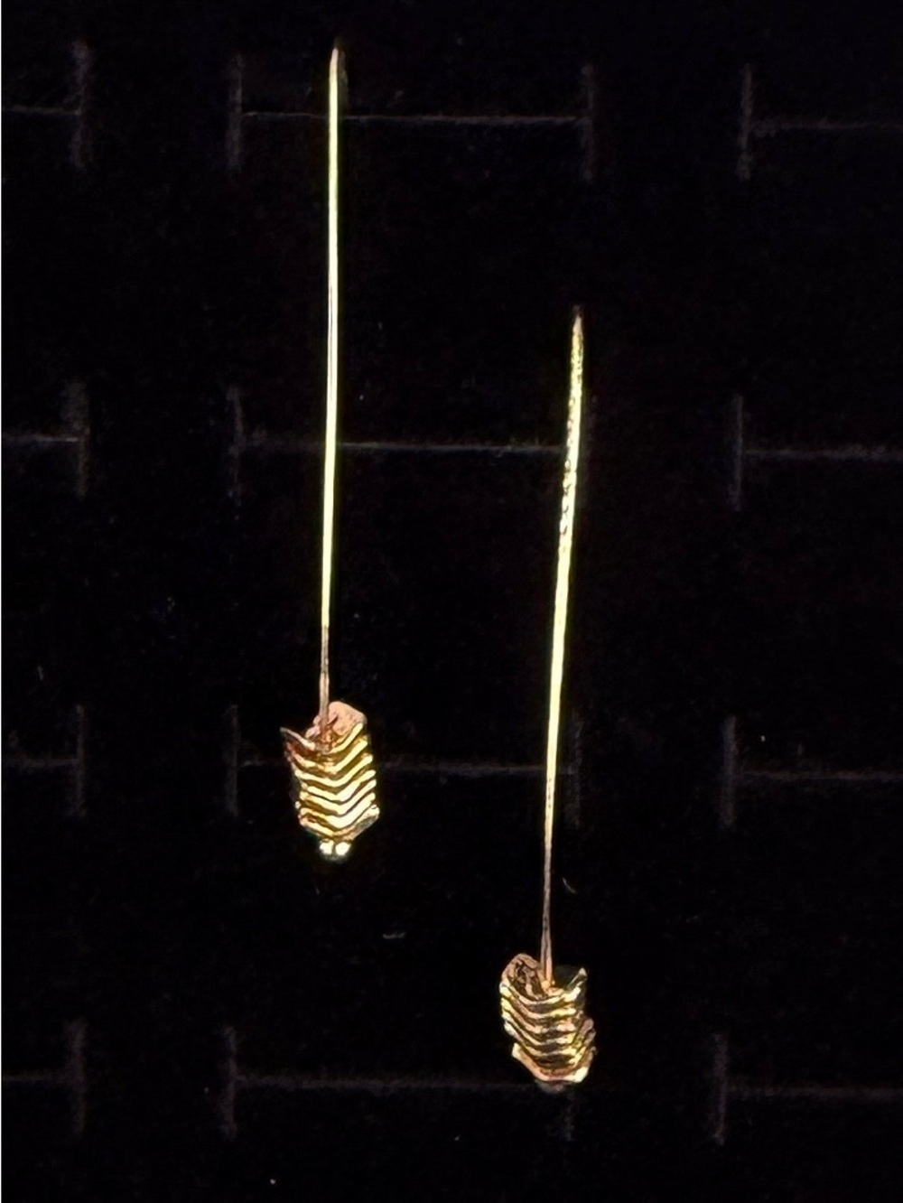 Elegant Goldtone Arrow Chevron Accent Dangle Pierced Earrings